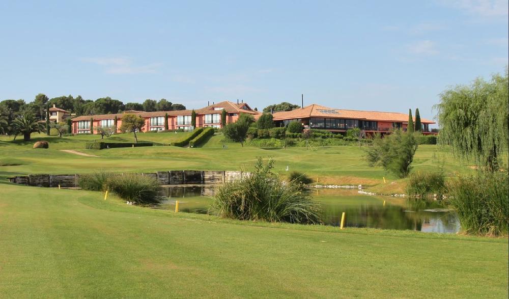 Torremirona Golf & 4* Navata